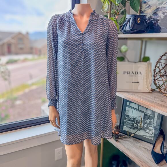 Maison 123 Dresses & Skirts - Maison 123 Paris, Blue/Grey Printed Macha Day Dress-Light Puff Sleeve-Size XS/34